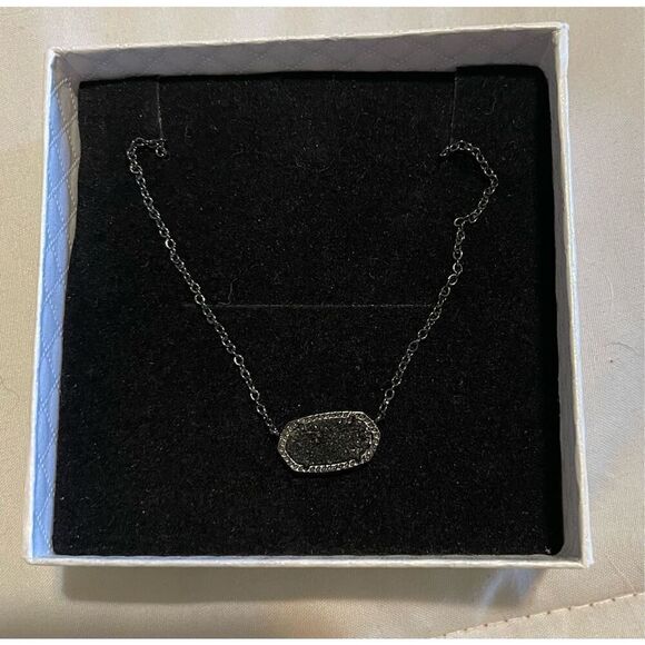 Kendra Scott Elisa Baguette Pendant Necklace - Picture 1 of 3